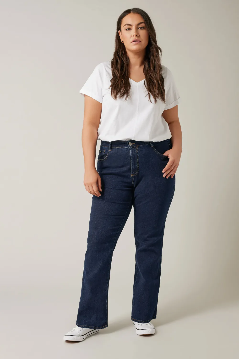 EVANS Curve Black Straight Leg Jeans