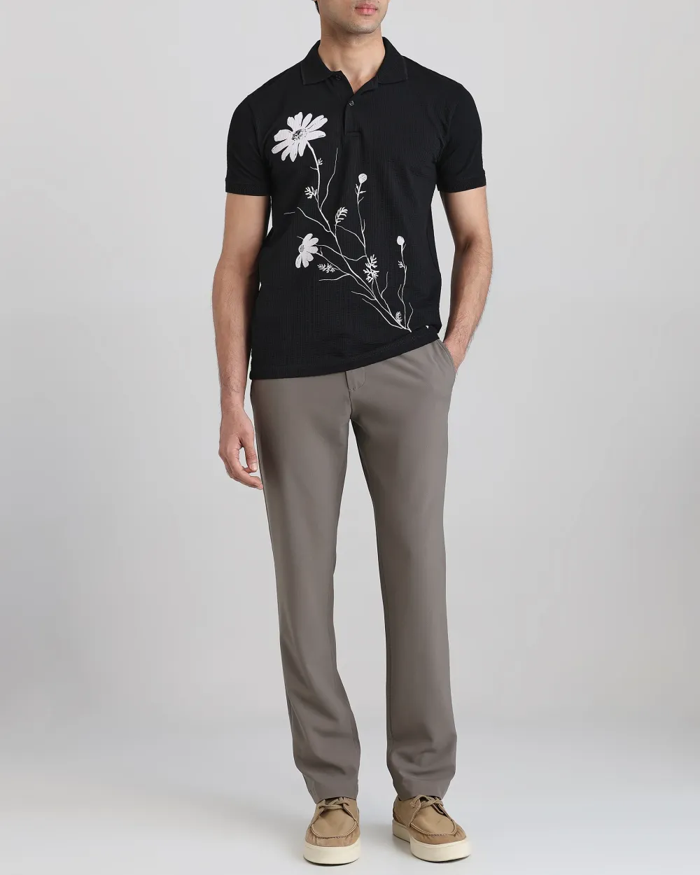 Minimalist Vintage Black Daisy Personality Polo Shirt