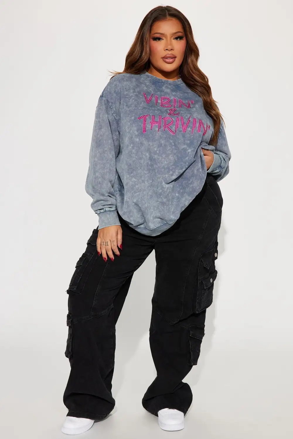 Vibin & Thrivin Washed Crew Neck Sweatshirt - Grey/combo