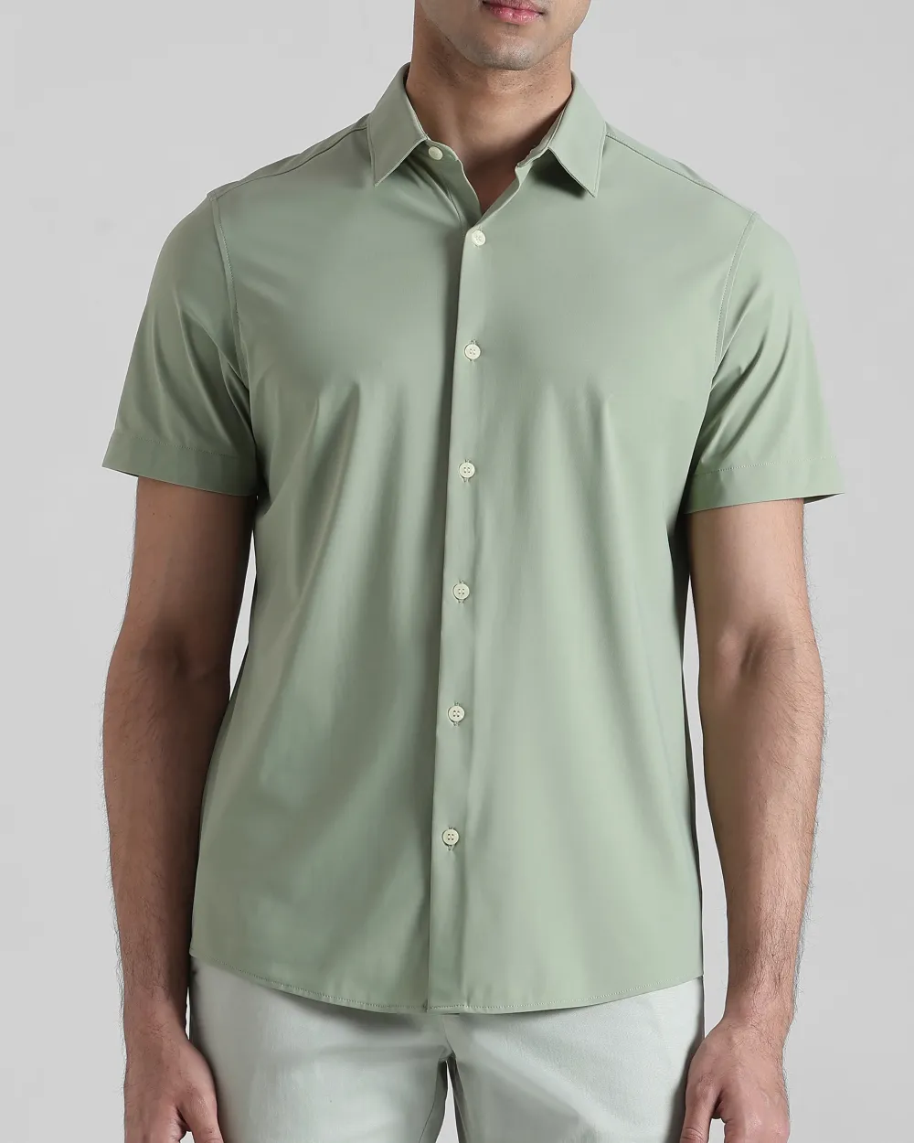 Leisure Simple Slim-Fit Breathable Sage Shirt