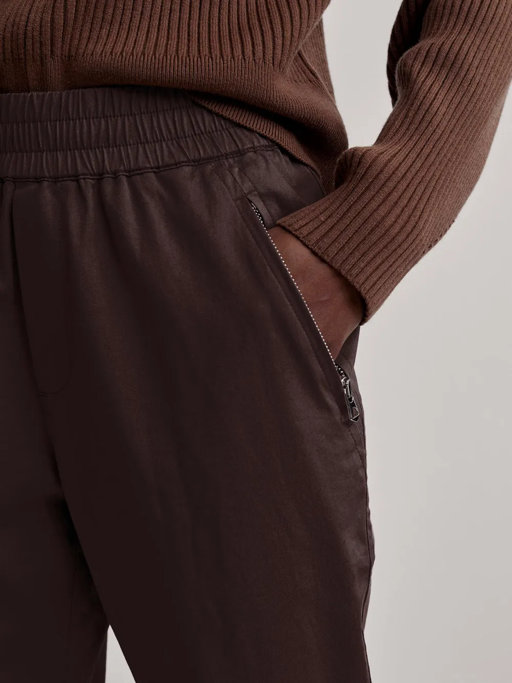 High-Rise Paperbag Tapered Pant