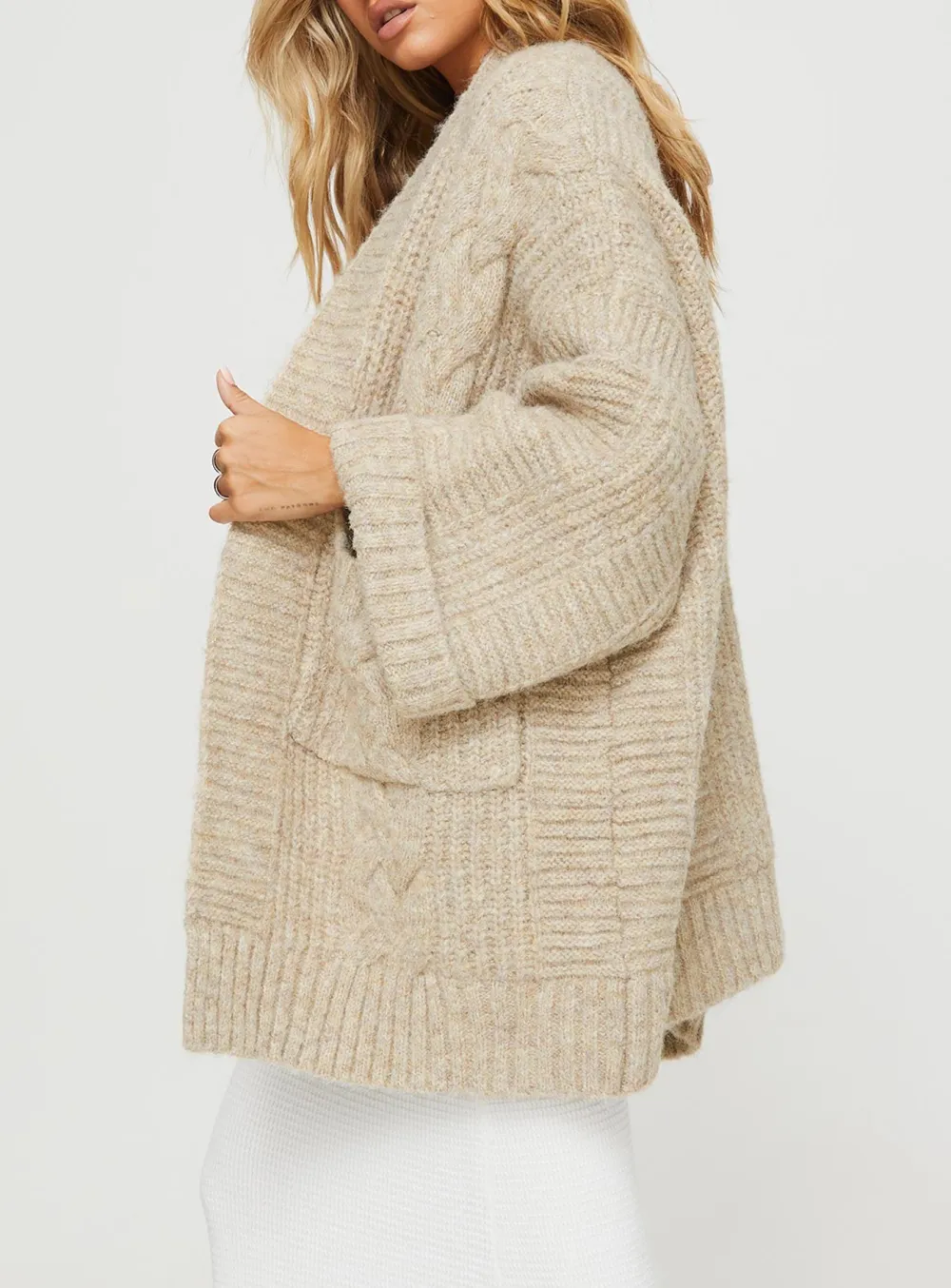 Wide Sleeves Cable Knit Cardigan