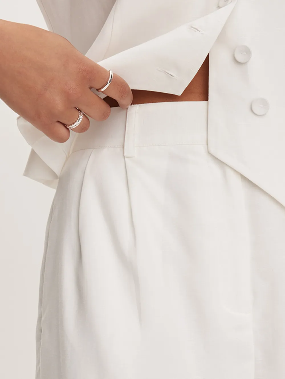 Daily Solid Color Short