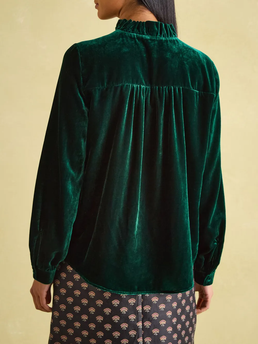 Medium Stretch Green Velvet Blouse