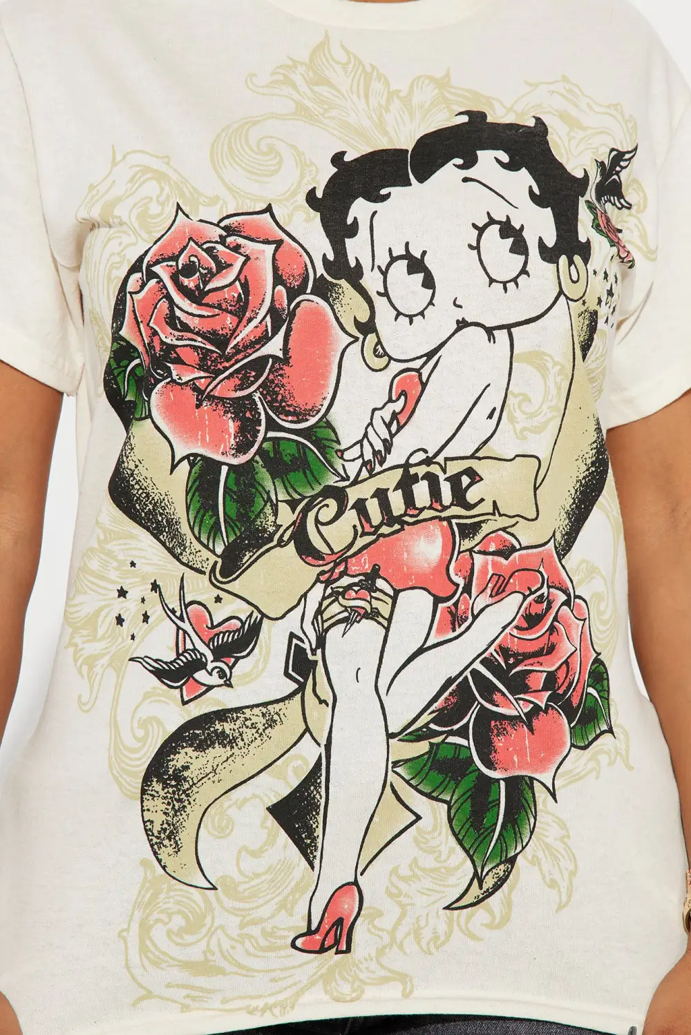 Betty Boop Hearts And Roses Graphic Tee - Oatmeal