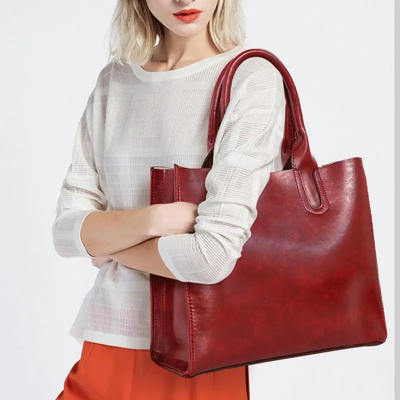 Women's new retro three-piece fashion oil wax leather large-capacity handbag