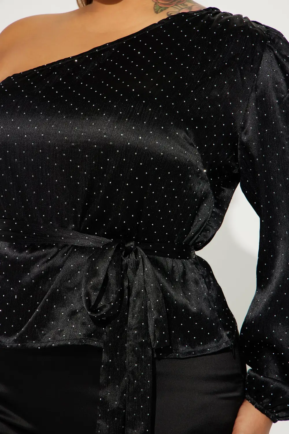 Details Matter Rhinestone Top - Black