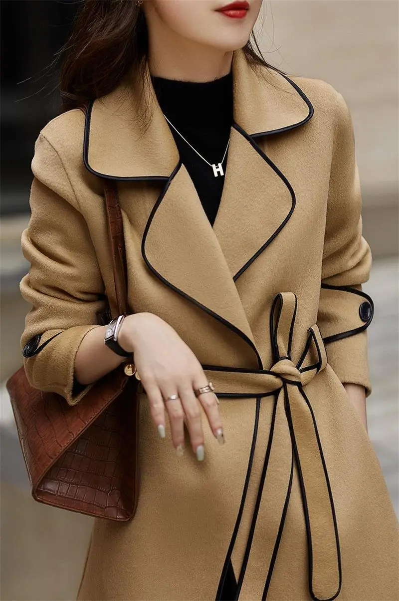 Contrasted trims front tie lapel coat