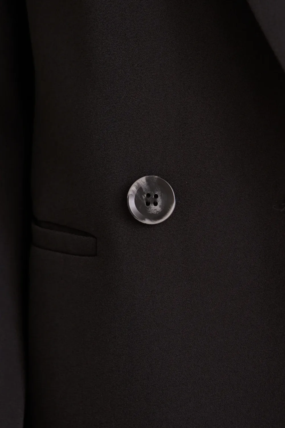 Black Structured Long - Sleeve Blazer