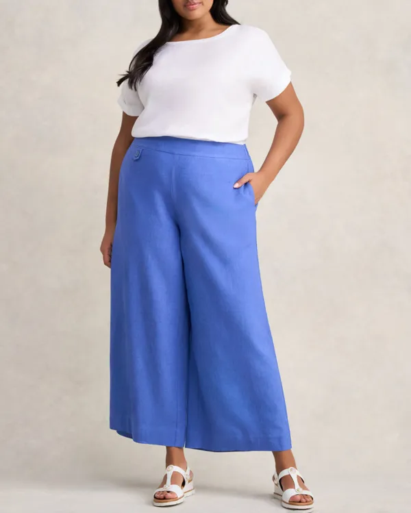 Wide Leg Pants with Pocket Detail