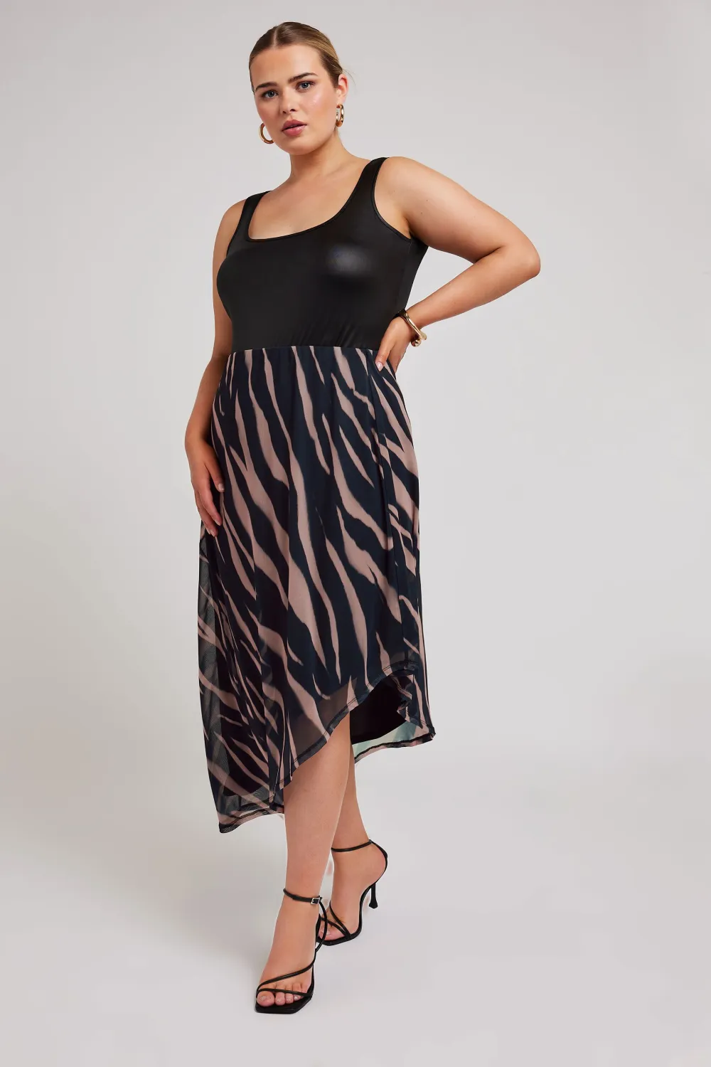 YOURS LONDON Curve Black Zebra Print Asymmetric Mesh Skirt