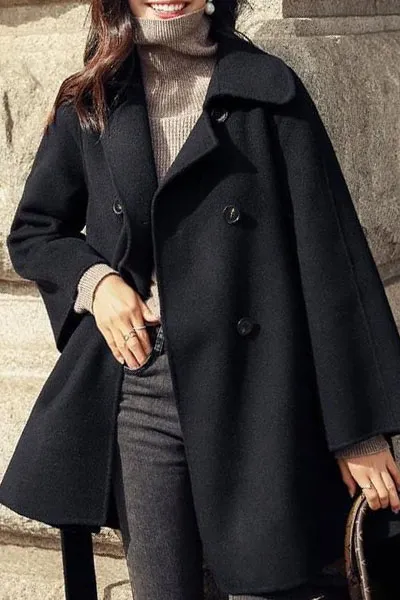 Oversized Solid Lapel Coat in Black