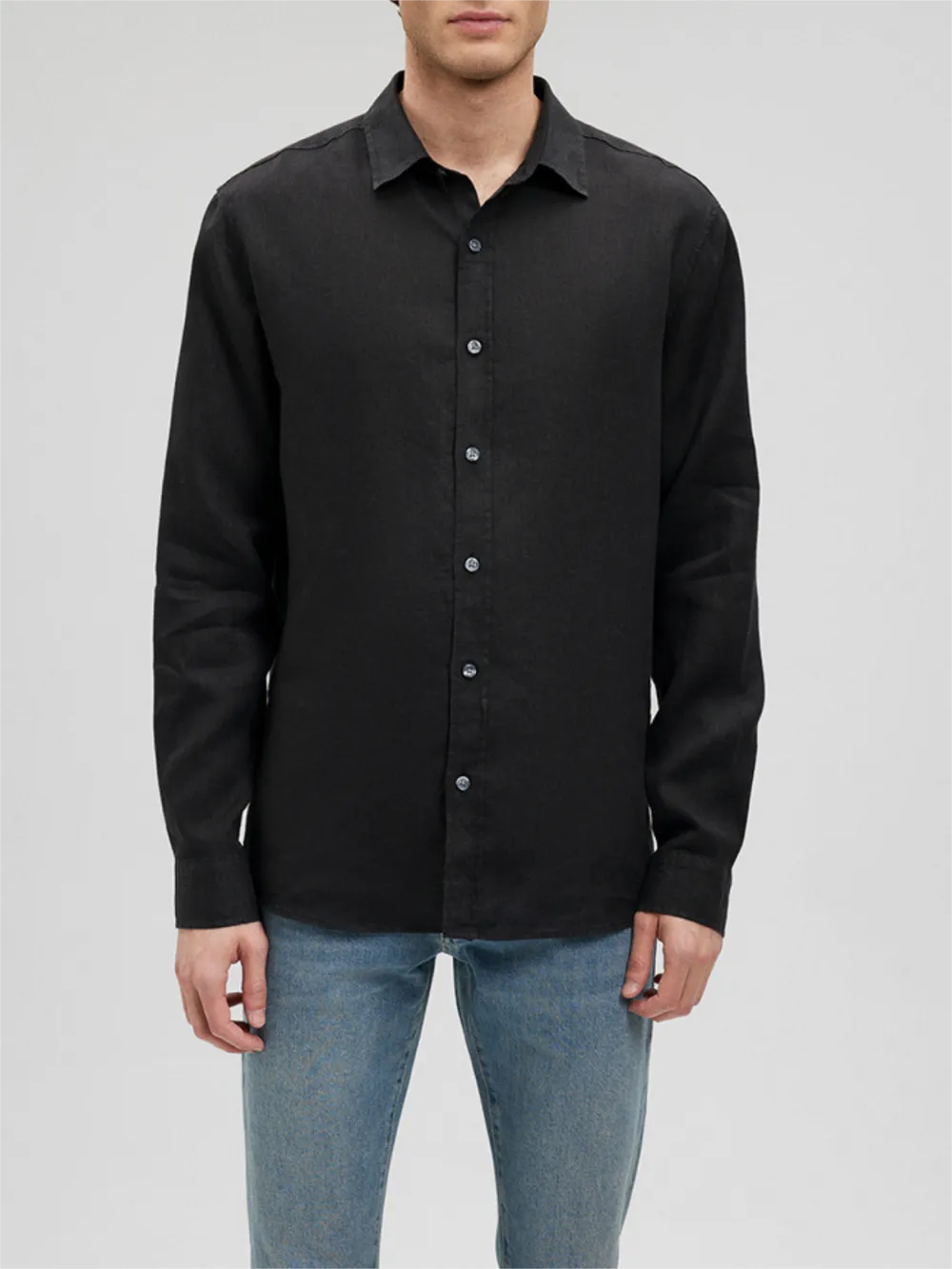 Black Long - Sleeve Button - Up Shirt
