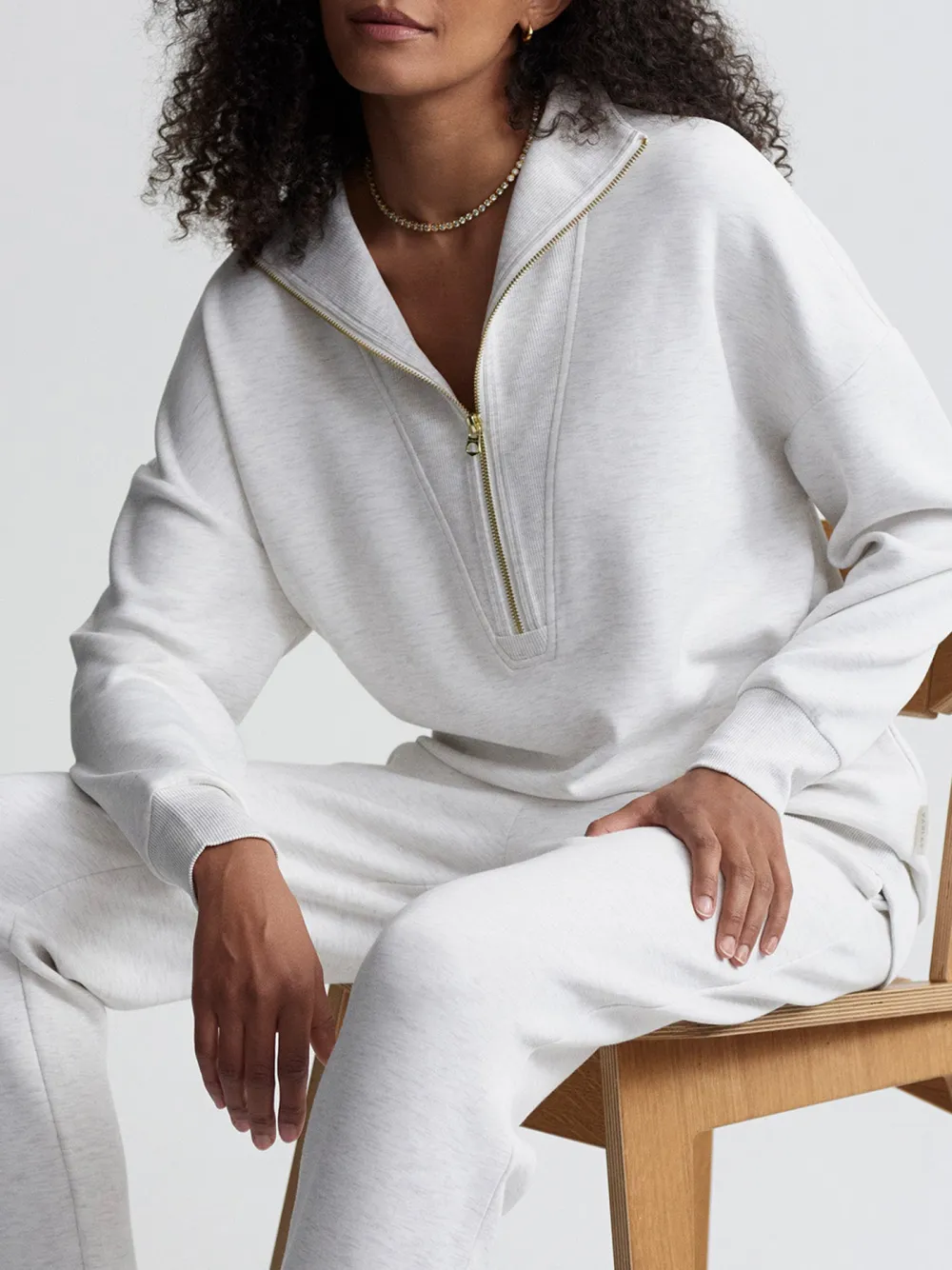 Trendy Quarter-Zip High-Collar Sweatshirt