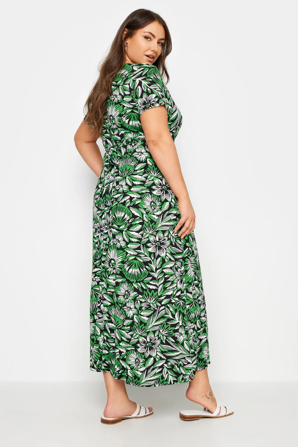 YOURS Curve Green Leaf Print Tiered Maxi Dress