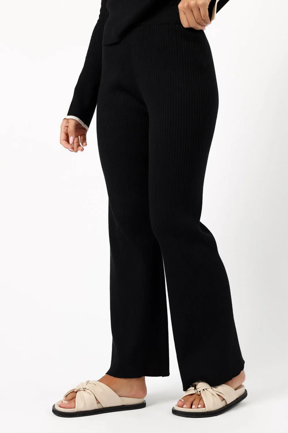 BLACK KNIT PANT