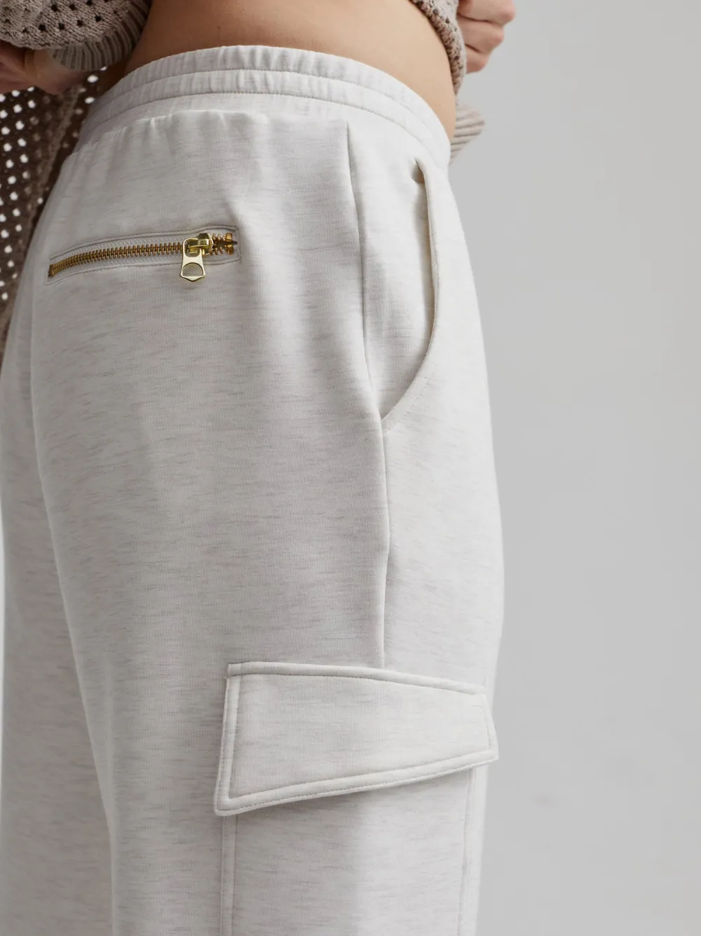 Mid-Waist Casual Pant