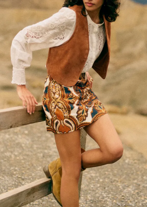 Sleeveless Suede Jacket