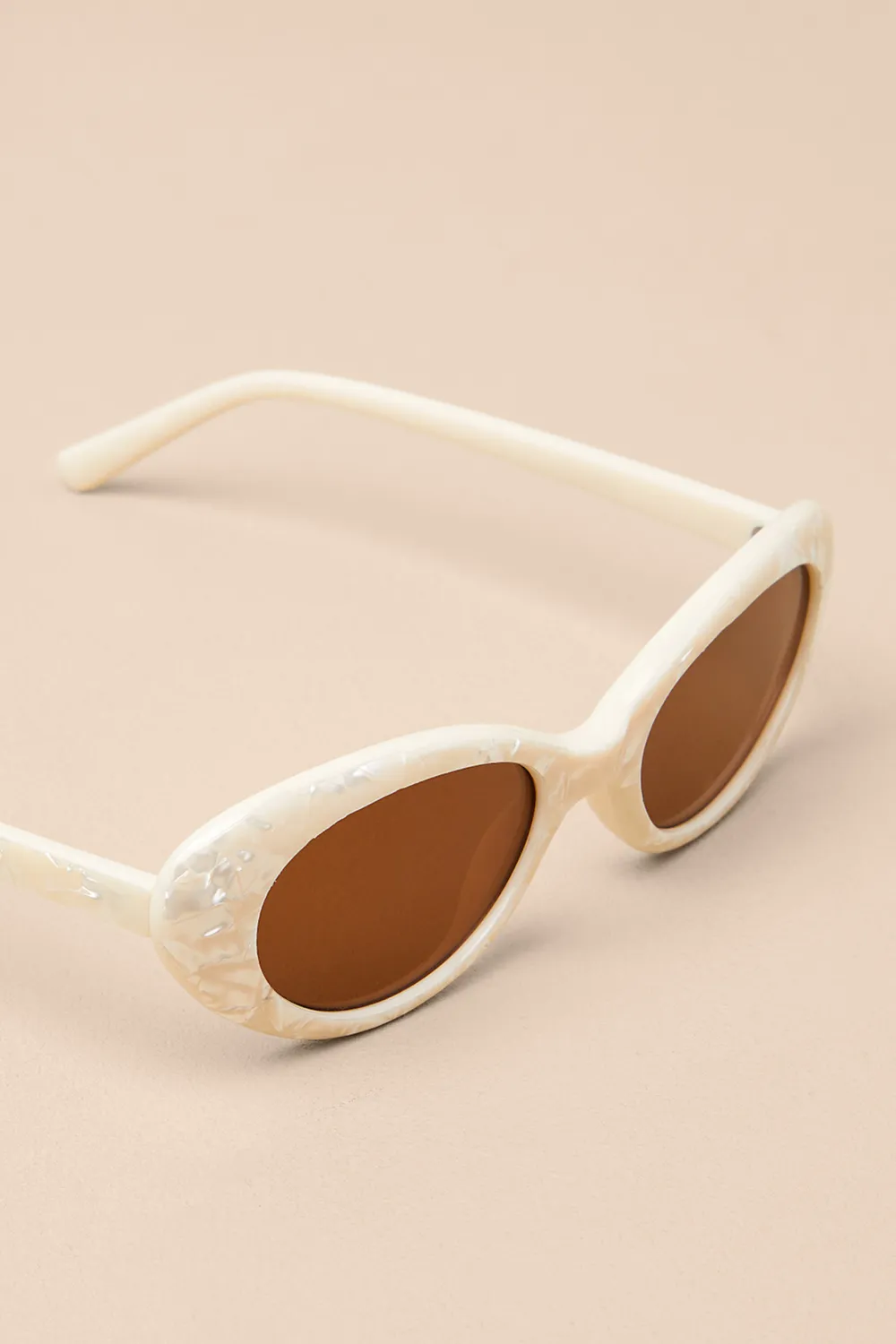 Sweet Girly Cream-Colored Versatile Sunglasses