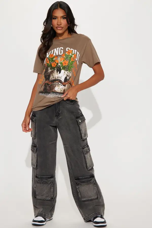 Loving Soul Skull Graphic Tee - Mocha