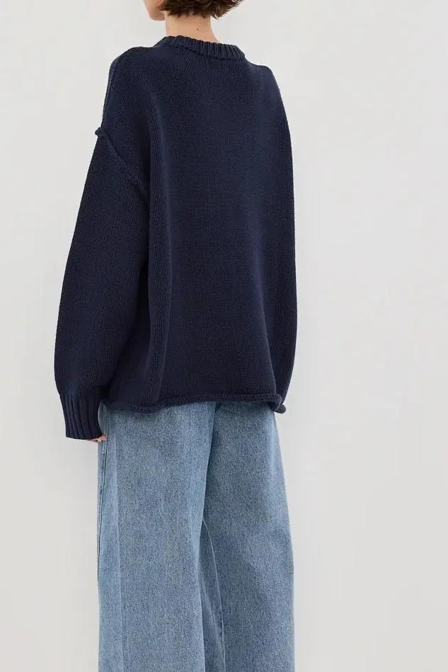 NAVY LONGLINE KNIT JUMPER