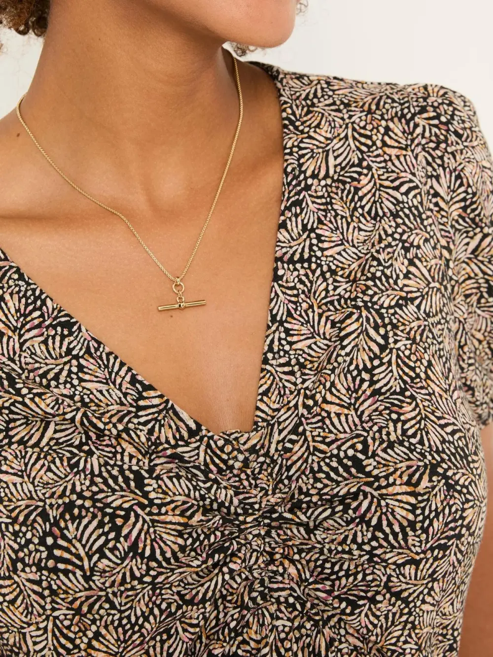 Nell Black Leaf Short Sleeve V-Neck Midi Dress