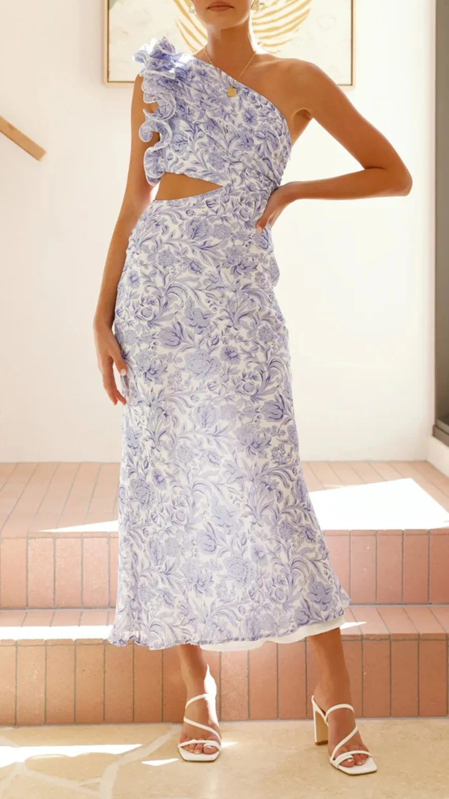 Side Cut Out Design Dress