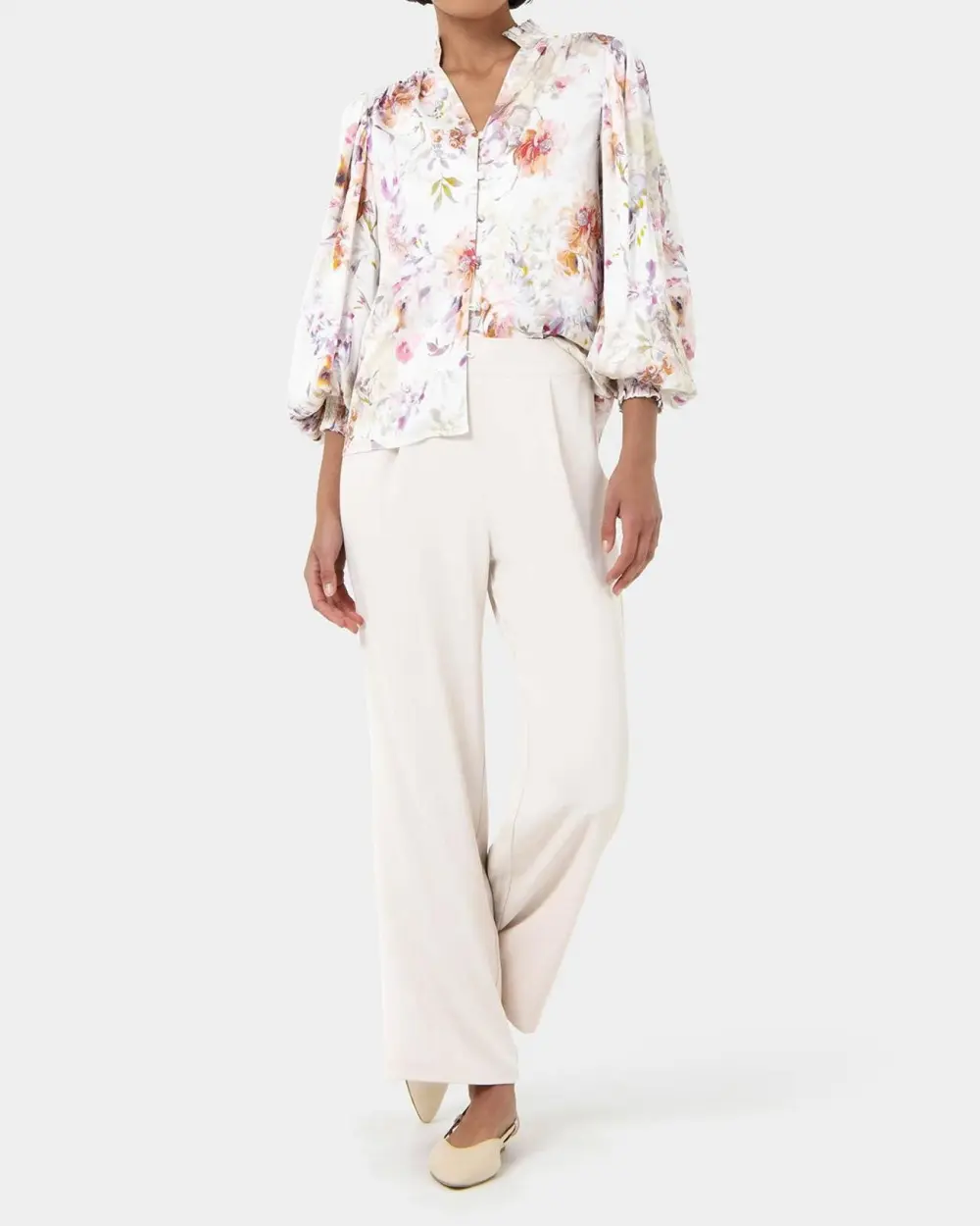 Romantic Floral Print Bell Sleeve Blouse