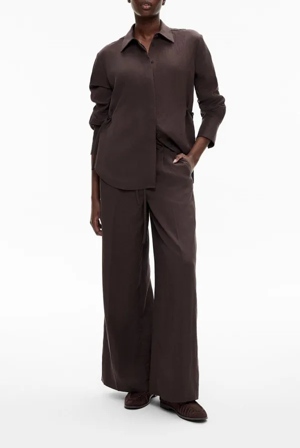 Lightweight And Breathable Women's Shirt