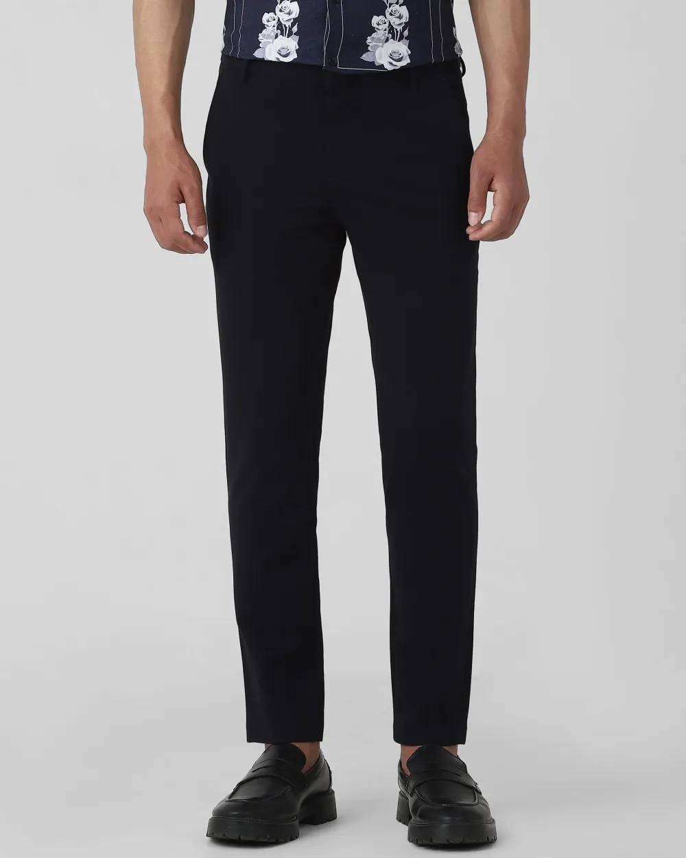 Classic Daily Slim-Fit Straight-Leg Navy Trousers