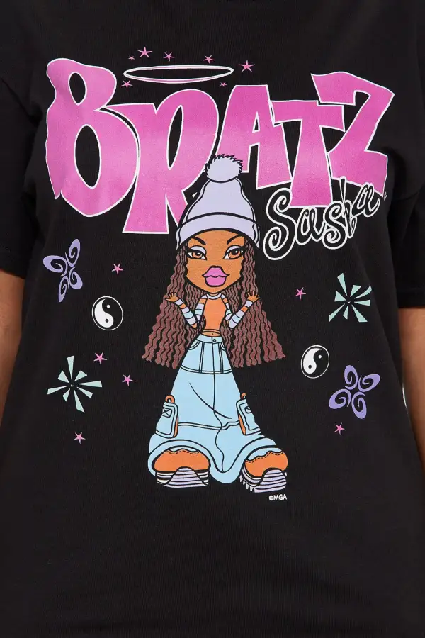 Bratz Cool Sasha Graphic Tee - Black
