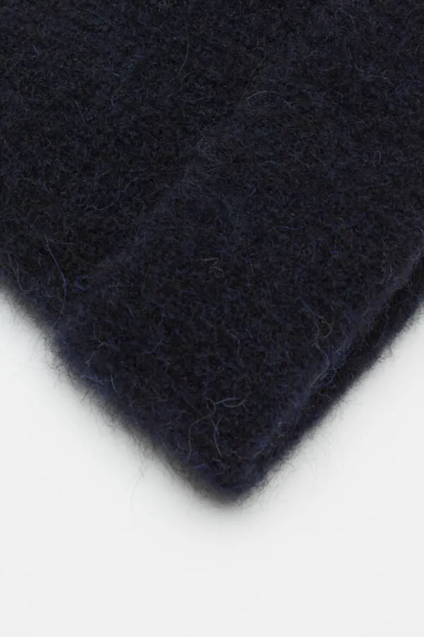 Black Chunky Rib Knit Hat