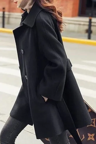 Oversized Solid Lapel Coat in Black