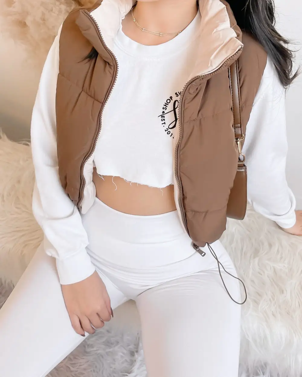 REVERSIBLE!! GIVE YOU CHILLS PUFFER VEST (COCOA/CREAM)