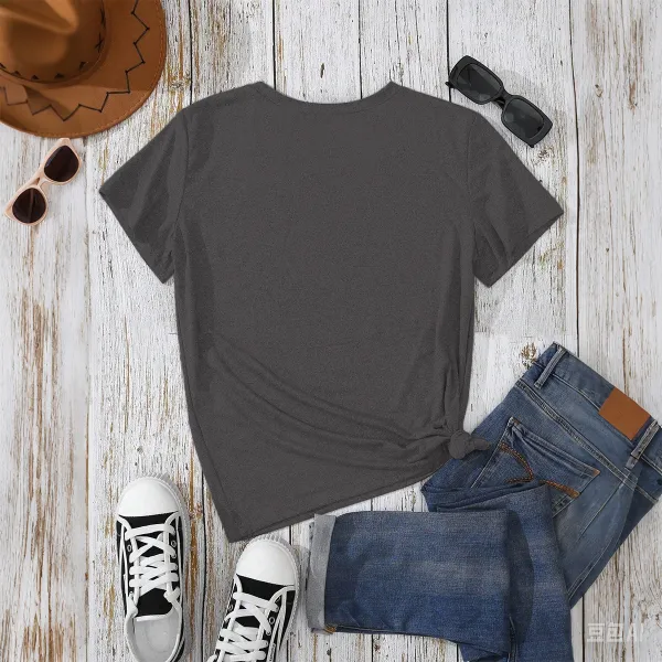 My Favorite Baseball Players Calls Me Mom Printed Round Neck Short Sleeve T-Shirt