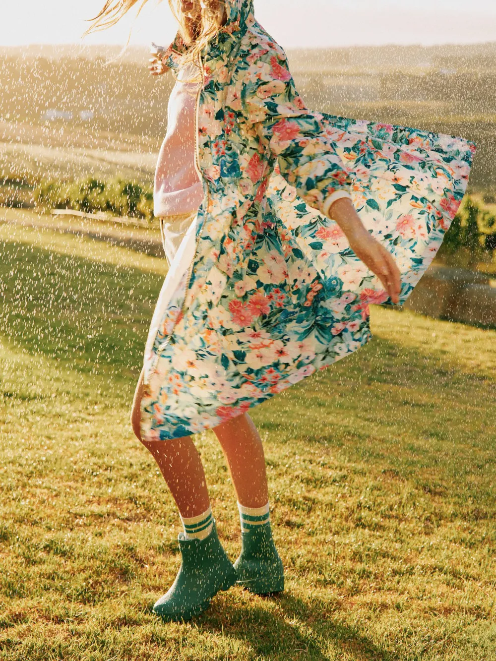 Black Waterproof Foldable Raincoat With Hood