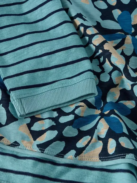 Crew Neck Art Graphic T-Shirt