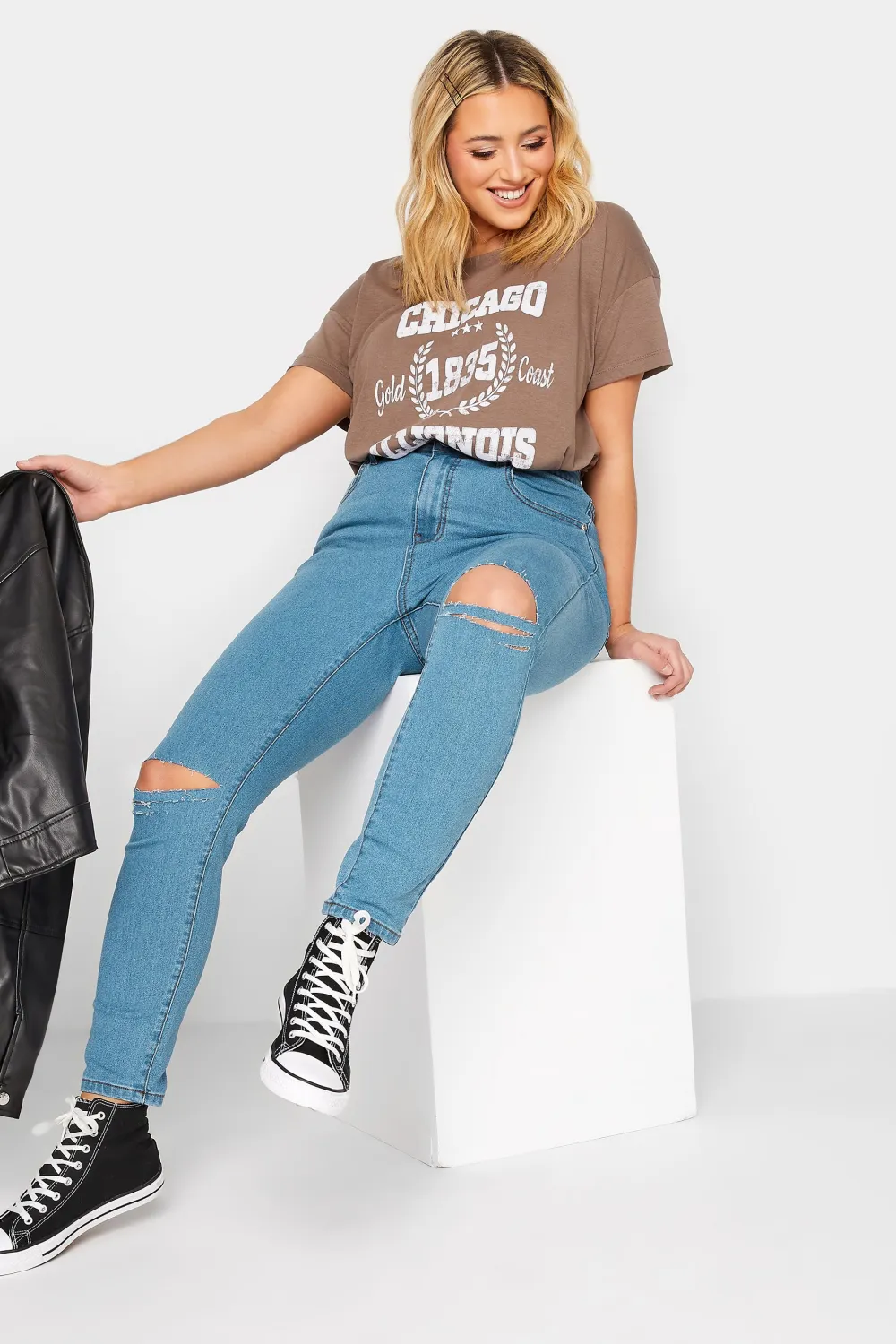 YOURS Curve White Ripped Knee Skinny Stretch AVA Jeans