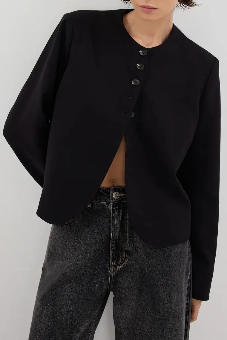 BLACK CROPPED BLAZER