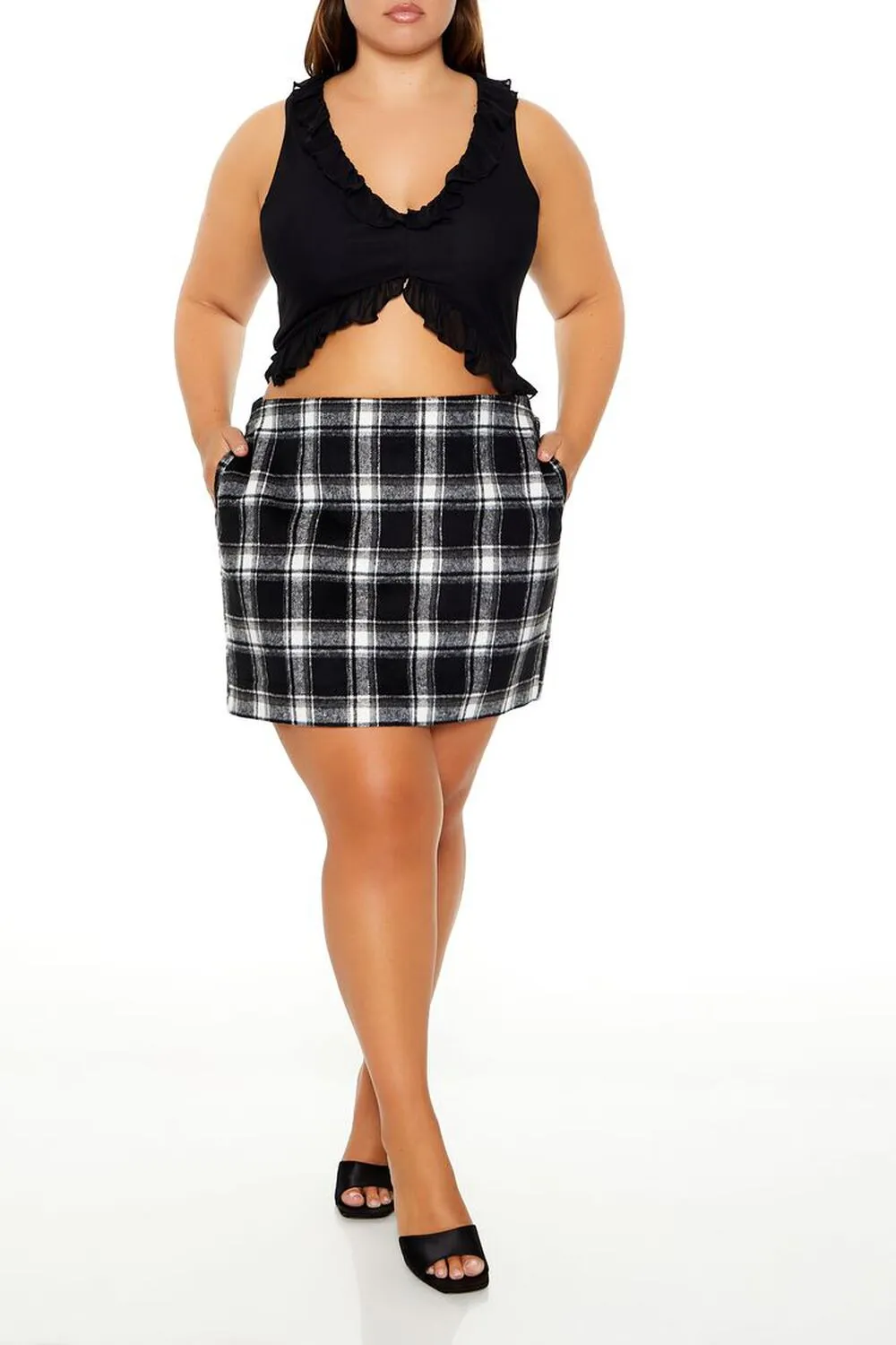 Plus Size Plaid Mini Skirt