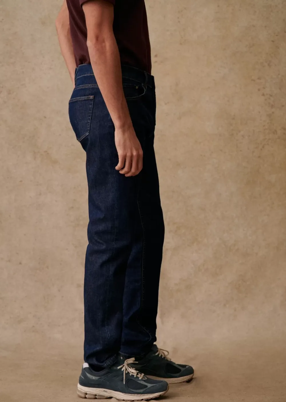 Avi Slim Jeans Denim