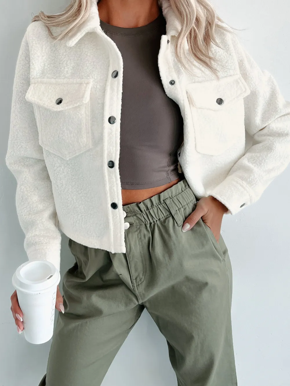 White Lapel Snap-Button Jacket