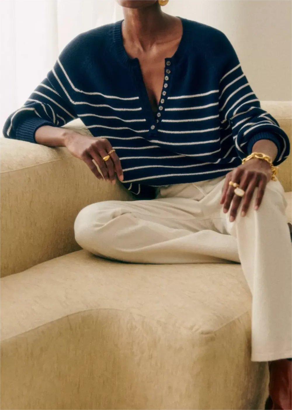 V-Neck Long Sleeve Knitwear