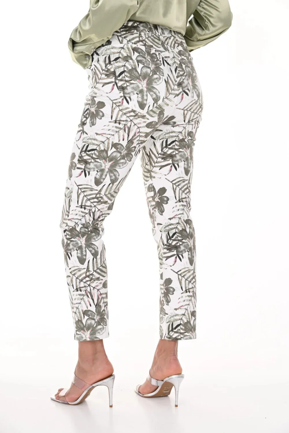 Off - White Khaki Print Ankle Pants