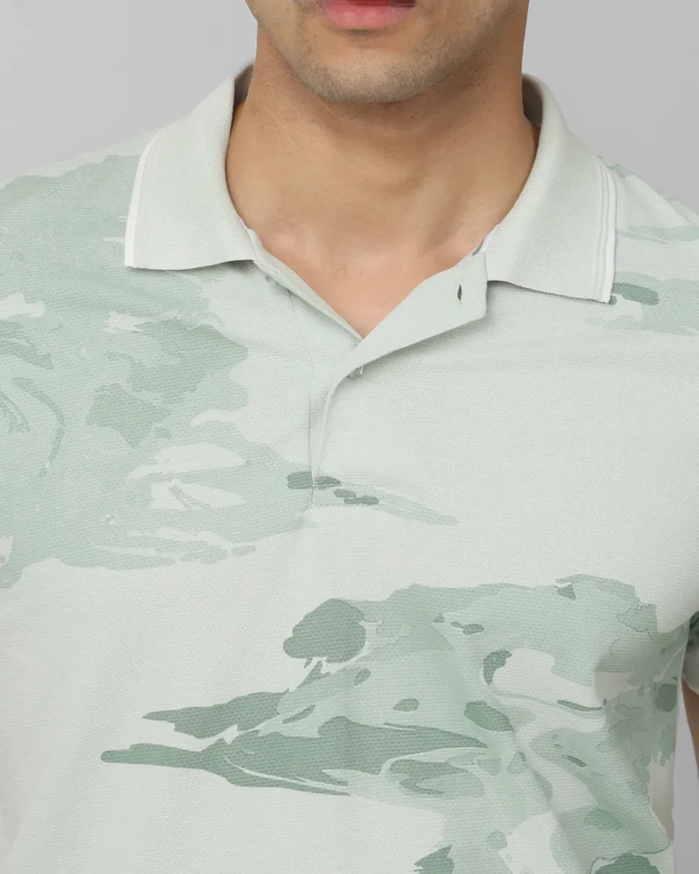 Daily Simple And Slimming Light Green Polo Shirt