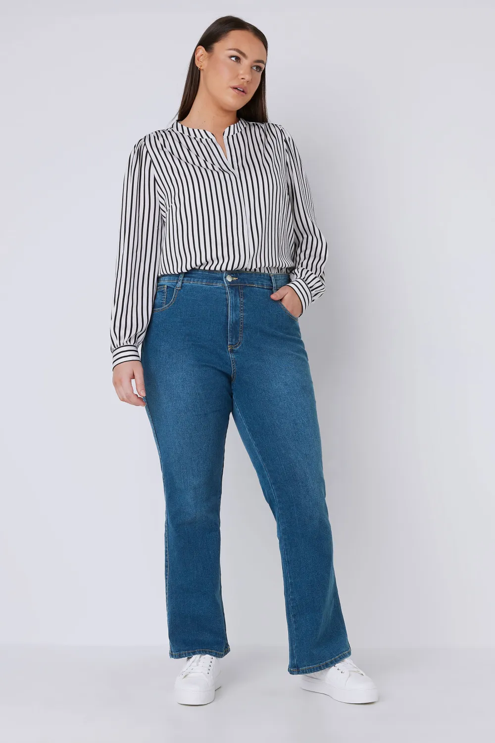 EVANS Curve Fit Indigo Bootcut Jeans