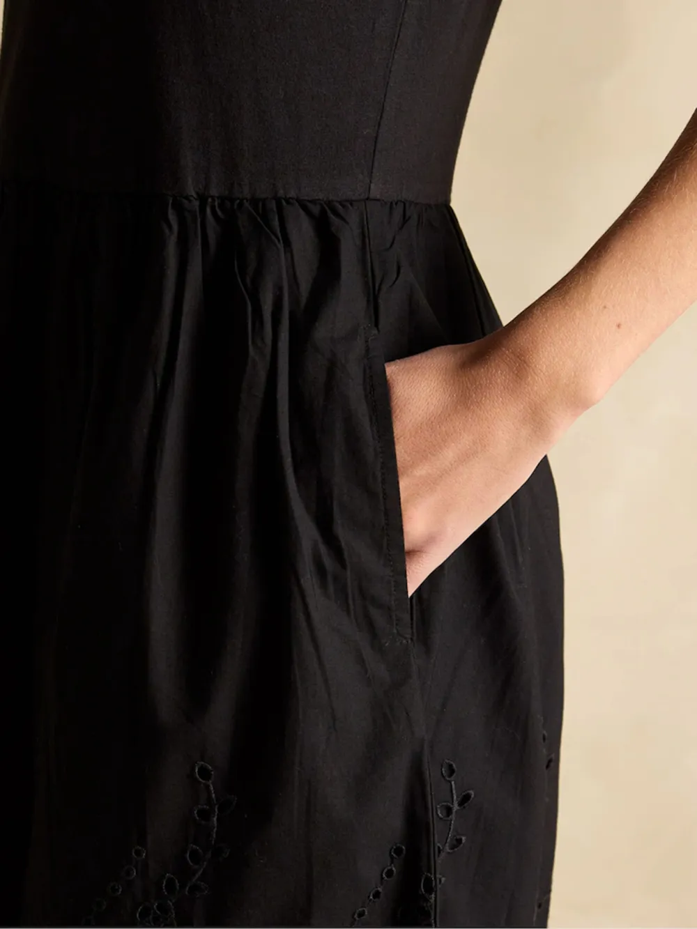 Classic Soft Breathable Plain Lace Hem Cotton Dress