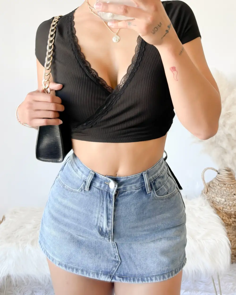 MILA LACE TRIM TIE TOP (BLACK)