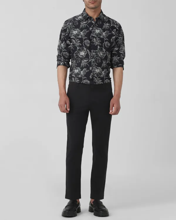 Classic Daily Slim-Fit Straight-Leg Black Trousers