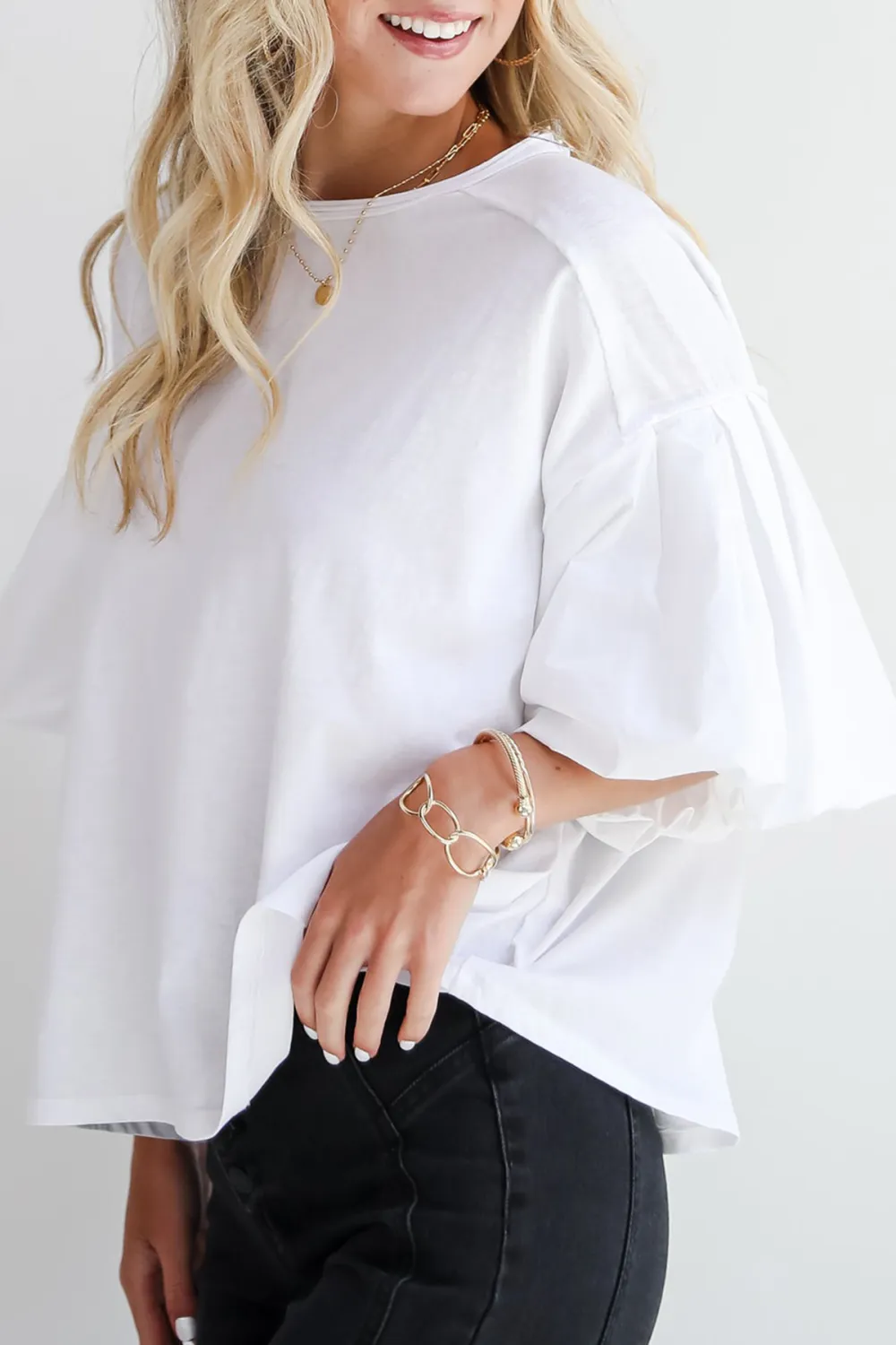 Poised Performance White Contrast Puff Sleeve Top